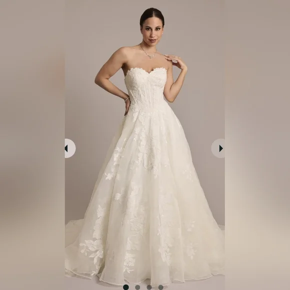 Oleg Cassini Wedding Dress